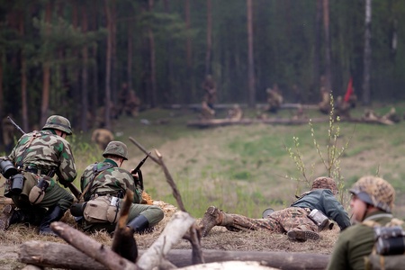 ST. PETERSBURG, RUSSIA - MAY 12: Historical reenactment of the combats in may 1945 in Czechoslovakia on May 12, 2013 in St. Petersburg, Russia.
のeditorial素材
