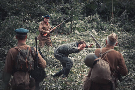 ST. PETERSBURG, RUSSIA - JUNE 14: Historical reenactment of the combats in june 1941 on the borders of the USSR on June 22, 2014 in St. Petersburg, Russia.のeditorial素材
