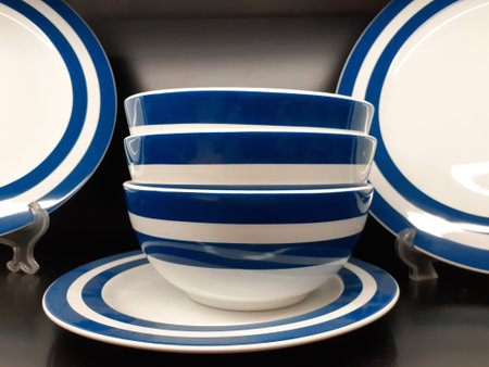 Bowls and plates for sale in supermarket.の写真素材