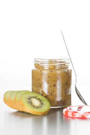 Kiwi jam handcrafted with natural kiwisの写真素材