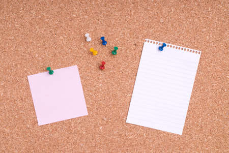 Note Papers With Tacks On Cork Surfaceの写真素材