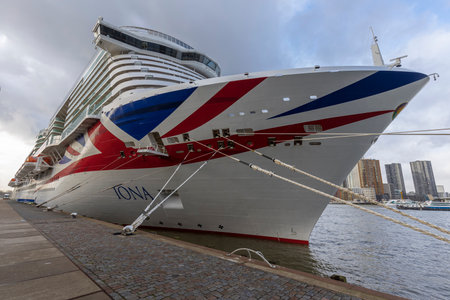 Rotterdam, Netherlands - 2021-01-19: Cruise ship Iona or P&O cruises in port of Rotterdam for technical callのeditorial素材