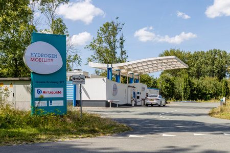 Rhoon, the Netherlands - 2024-08-08: Hydrogen gas station with a vehicle filling fuelのeditorial素材