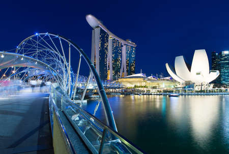 Helix bridge and Marina Bay area at night, Singapore.のeditorial素材