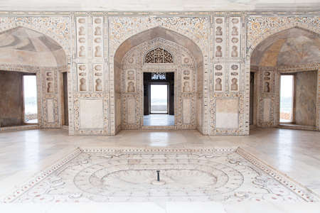 Architecture details of Agra Red Fort, Agra India on 03 October 2014.のeditorial素材