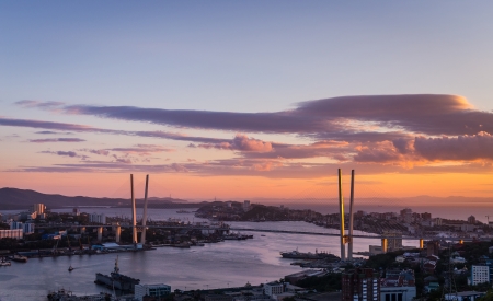  Vladivostok cityscape, sunset view の写真素材