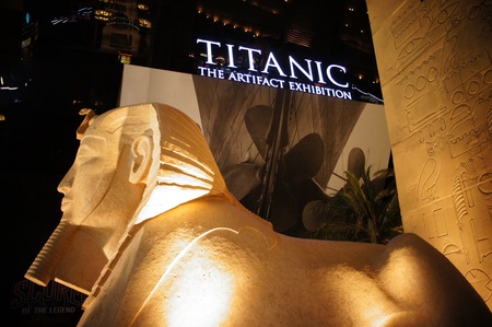 Las Vegas, Nevada - September 2 2011: Luxor Hotel and Casino Hotel - Las Vegas - United States のeditorial素材