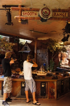 Las Vegas, Nevada - September 1 2011 : Bass Pro Shops Las Vegas, Nevada Shopping at the Silverton Casinoのeditorial素材