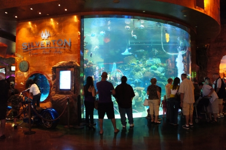 Las Vegas, Nevada - September 1 2011 : Bass Pro Shops Las Vegas, Nevada Shopping at the Silverton Casinoのeditorial素材