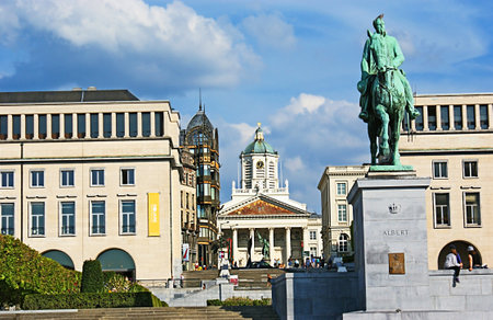BRUSSELS, BELGIUM - JUNE 30, 2010: The Church of Saint Jacques-sur-Coudenberg neighboring with the Royal Palace on the Place des Palais with the monument to King Albert on thforeground, on June 30 in Brussels.のeditorial素材