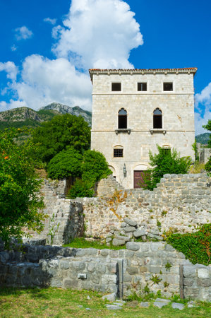 The Venetian palace on the territory of the ruined fortress of Stari Bar, Montenegro.のeditorial素材