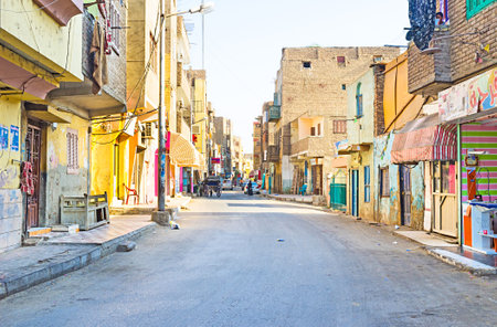 LUXOR, EGYPT - OCTOBER 8, 2014: The city is full of slums, old houses and poor neighborhoods, on October 8 in Luxor.のeditorial素材
