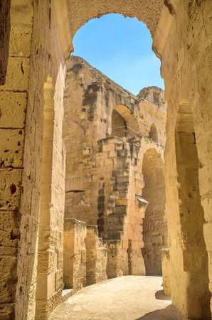 EL JEM, TUNISIA - SEPTEMBER 1, 2015: The Roman amphitheatre were built of the yellow tufa, a type of the limestone, on September 1, in El Jem.のeditorial素材