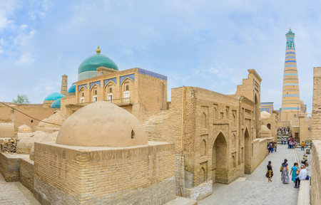 KHIVA, UZBEKISTAN - MAY 3, 2015: The old town built of the ochra brick and decorated with colorful glazed tile, on May 3 in Khiva.のeditorial素材
