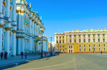Saint Petersburg - April 24, 2015: The Winter Palace is the beautiful example of the Elizabethan Baroque style, on April 24 in Saint Petersburg.のeditorial素材