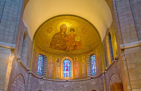 JERUSALEM, ISRAEL - FEBRUARY 16, 2016:  The apse of Dormition Abbey Church is decorated with golden mosaic, showing the Mother Mary with Baby Jesus, on February 16 in Jerusalem.のeditorial素材