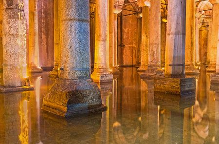 ISTANBUL, TURKEY - JANUARY 21, 2015: The   Basilica Cistern was the largest in city underground waterproof chamber to holding water for the public uses, on January 21 in Istanbul.のeditorial素材