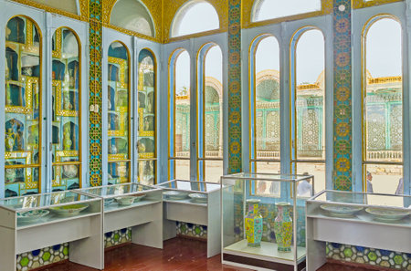 BUKHARA, UZBEKISTAN - APRIL 29, 2015: The collection of the  precious porcelain vases in the glass room of Sitorai Mokhi-Khosa Palace, on April 29 in Bukhara.のeditorial素材