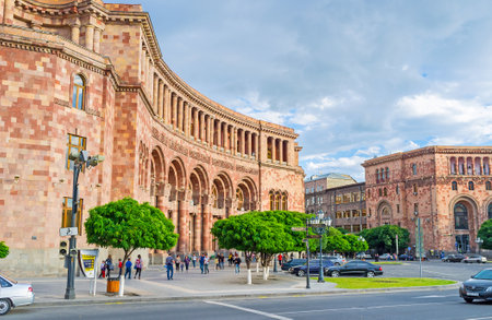 YEREVAN, ARMENIA - MAY 29, 2016: The buildings of the city boasts unusual and bright colors, they covered with local travertine and tuff, on May 29 in Yerevan.のeditorial素材
