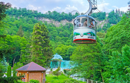 BORJOMI, GEORGIA - MAY 27, 2016: One of the favorite tourist attractions in resort is the cable car ride over the Mineral Water Park and Borjomi Gorge, on May 27 in Borjomi.のeditorial素材