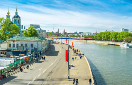 MOSCOW, RUSSIA - MAY 9, 2015: The view on Raushskaya quay decorated with red flags in honour of the Victory Day, on May 9 in Moscow.fのeditorial素材