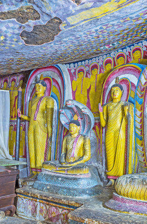 DAMBULLA, SRI LANKA - NOVEMBER 27, 2016: The ancient Devana Alut Viharaya (Second New Temple) of Dambulla Cave Monastery is the part of the Sacred Cave Complex, on November 27 in Dambulla.のeditorial素材