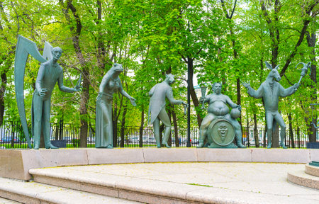 MOSCOW, RUSSIA - MAY 11, 2015: The grotesque figures of modern vices are the part of sculpture composition located in Bolotny Island, on May 11 in Moscowのeditorial素材