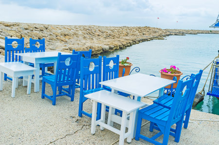 The beautiful cafe in tourist port of Side, the shore of Mediterranean sea is the best place to relax with a cup of Turkish coffee or tea, Turkey.のeditorial素材