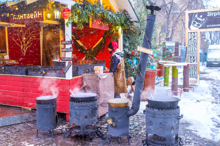 KIEV, UKRAINE - JANUARY 4, 2017: Christmas Fair is the best place to try variety of hot alcohol beverages, on January 4 in Kiev.のeditorial素材
