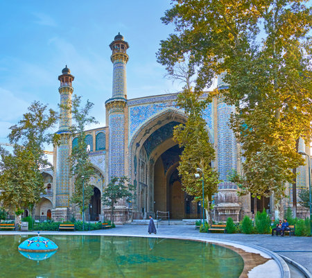 TEHRAN, IRAN - OCTOBER 11, 2017: The shady garden of Shahid Motahari (Sepahsalar) mosque is the perfect place for rest, on October 11 in Tehran, Iran.のeditorial素材