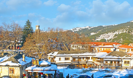 METSOVO, GREECE - JANUARY 2, 2012: The cityscape of the tourist resort, located in Pindus mountains, on January 2 in Metsovo.のeditorial素材
