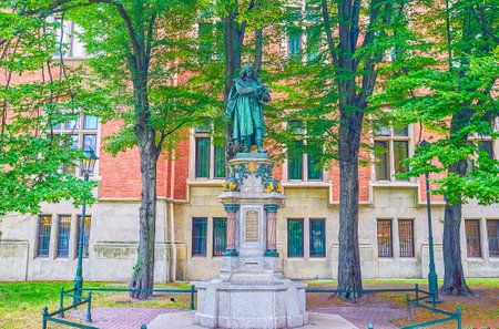 KRAKOW, POLAND - JUNE 11, 2018: The monument to Nicolaus Copernicus, famous Polish astronomer and mathematitian, located in the courtyard of Jagiellonian University, on June 11 in Krakow.のeditorial素材