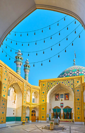 YAZD, IRAN - OCTOBER 18, 2017: Traditional Persian architecture of Imam Zadeh Jafar Shrine with rich Islamic ornaments of tile and fine brickwork, on October 18 in Yazd.のeditorial素材