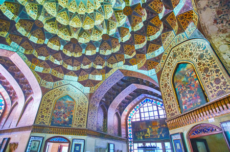 SHIRAZ, IRAN - OCTOBER 14, 2017: The medieval building of  Kolah Farangi pavilion (Pars museum)  with extant decorations, traditional for Zand period, on October 14 in Shirazのeditorial素材