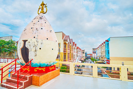 PHUKET, THAILAND - APRIL 30, 2019: The lotus flower ritual pavilion on Sam Sae Chu Hut Chinese Shrine grounds, on April 30 in Phuketのeditorial素材
