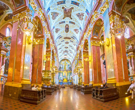 CZESTOCHOWA, POLAND - JUNE 12, 2018: The richly decorated prayer hall of Jasna Gora Basilica with high carved plaster vault is of the most impressive Polish church interiors, on June 12 in Czestochowaのeditorial素材