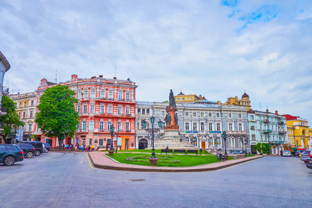 ODESSA, UKRAINE - June 19, 2021: Walk Ekaterininskaya Square (Catherine Square) with monument to Odessa Founders and historic buildings behind it, on June 19 in Odessaのeditorial素材
