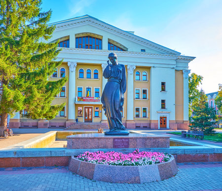 POLTAVA, UKRAINE - AUGUST 22, 2021: The monument to Marusia Churai, famous Ukrainian composer, poet and singer, located at Musical-Dramatic Theater of Mykola Hohol, on August 22 in Poltavaのeditorial素材