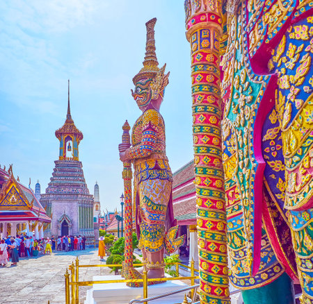 BANGKOK, THAILAND - MAY 12, 2019: Giants on the guard Emerald Buddha Temple in Grand Palace, on May 12 in Bangkok, Thailandのeditorial素材