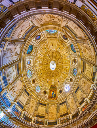 SEVILLE, SPAIN - SEPTEMBER 29, 2019: The outstanding richly decorated dome of Chapter House (Sala Capitular) of Seville Cathedral, on September 29 in Sevilleのeditorial素材