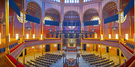 BUDAPEST, HUNGARY - FEB 22, 2022: Panorama of ornate Moorish Revival interior of restored Rumbach Street Synagogue, on Feb 22 in Budapestのeditorial素材