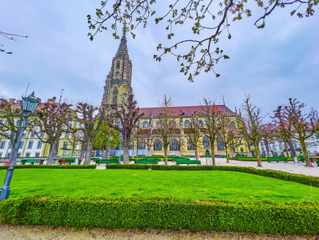 The view on Bern Minster Cathedral from Munsterplattform garden, Switzerland