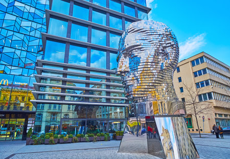 PRAGUE, CZECHIA - MARCH 7, 2022: The giant moving statue of Franz Kafka's head by David Cerny, on March 7 in Pragueのeditorial素材