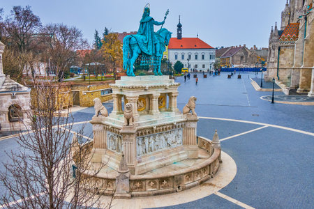 Fisherman's Bastion with ramparts, towers, Matthias Church and Equestrian statue of St Stephen, Budapest, Hungaryの写真素材