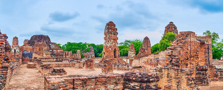 Panorama of ancient shrines, preserved in Wat Mahathat complex, Ayutthaya, Thailandの写真素材