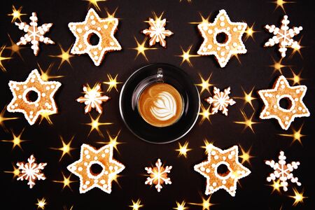 Christmas gingerbread with coffeeの写真素材