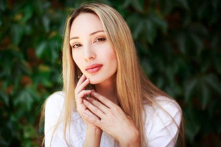 Portrait of beautiful young womanの写真素材