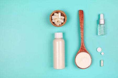 Different types of collagen. Powder, capsules, tablets and fluid.の写真素材