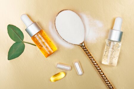 Different types of collagen. Powder, capsules, tablets and fluid.の写真素材