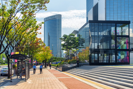 Seoul, South Korea - October 14, 2017: Wonderful autumn view of Yeongdong-daero Street at Gangnam District. Awesome fall cityscape. Seoul is a popular tourist destination of Asia.のeditorial素材